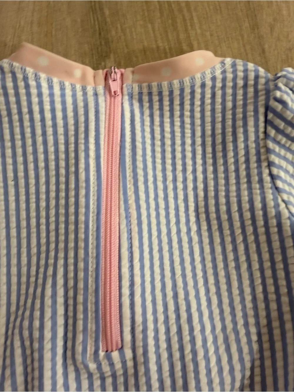 Ruffle Butt’s Baby Girls Seersucker Stripe Rashguard One Piece Swimsuit 6-12 mo